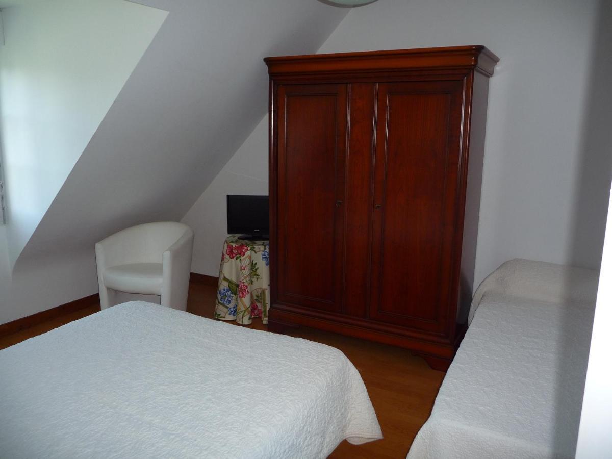 Bed & Breakfast Le Bout De La Hirel